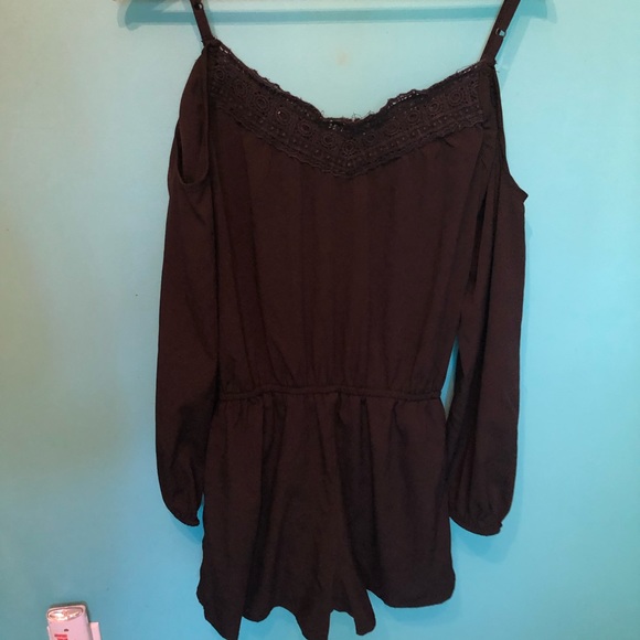 Black Bluenotes Romper - Picture 5 of 5